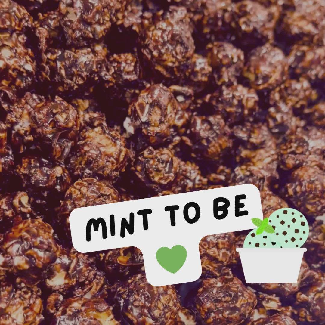 PopCornaa Vegan Chocolate Mint popcorn wide pan shot 